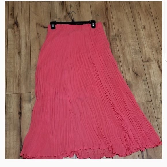 I.N. Studio women's accordion maxi skirt petite s - Picture 4 of 7